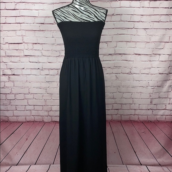 Guess Dresses & Skirts - Guess Black Strapless Maxi Dress Size Medium